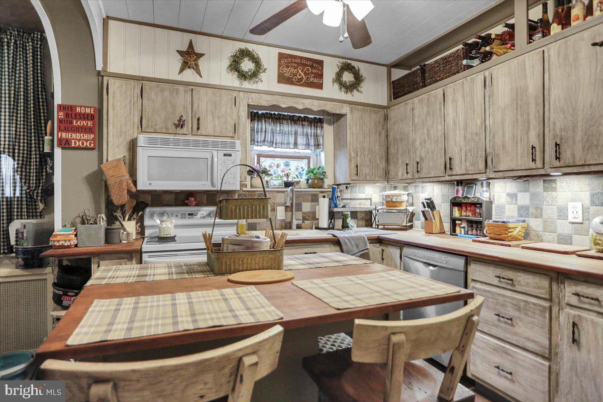 NORTHMONT - Residential