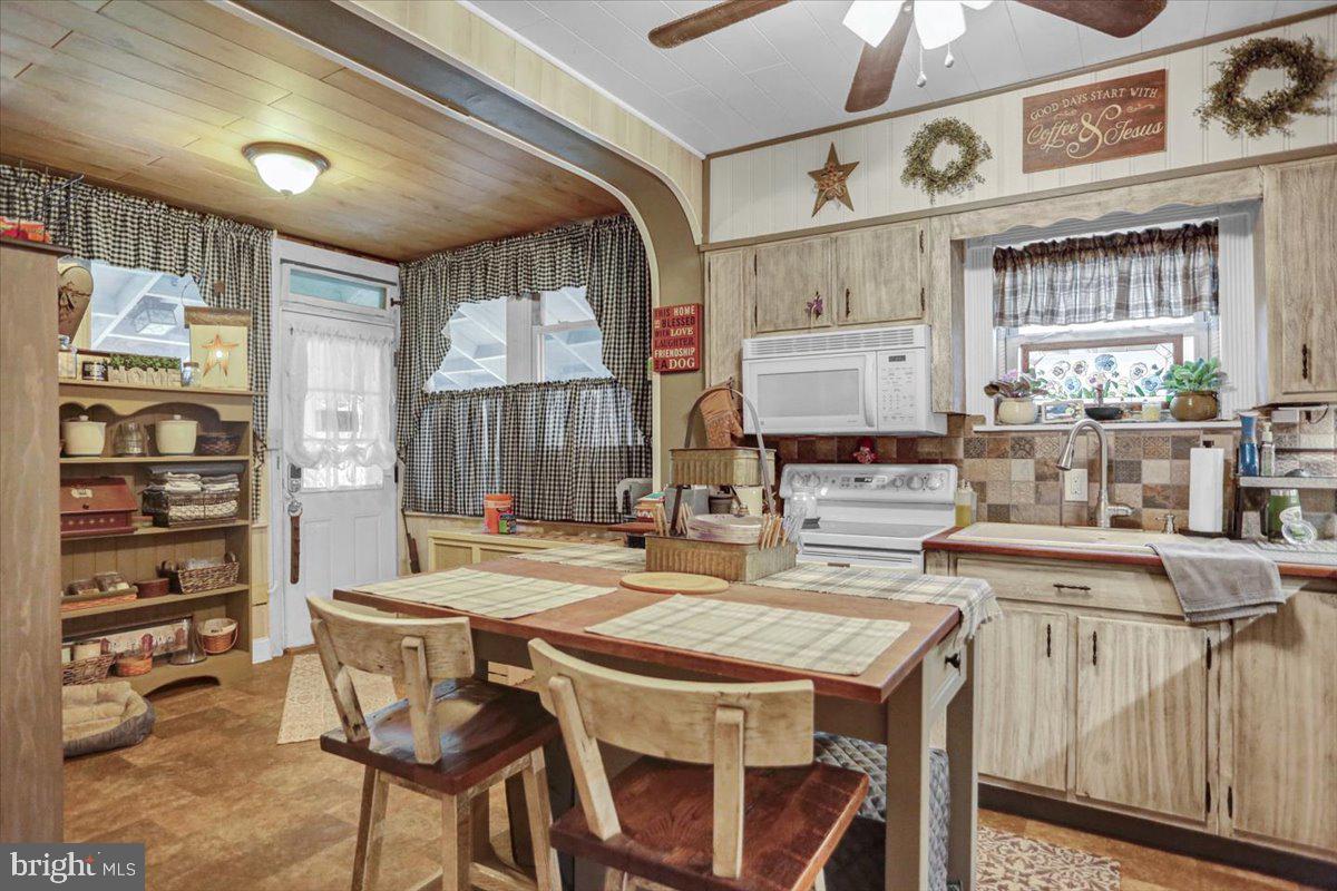 NORTHMONT - Residential