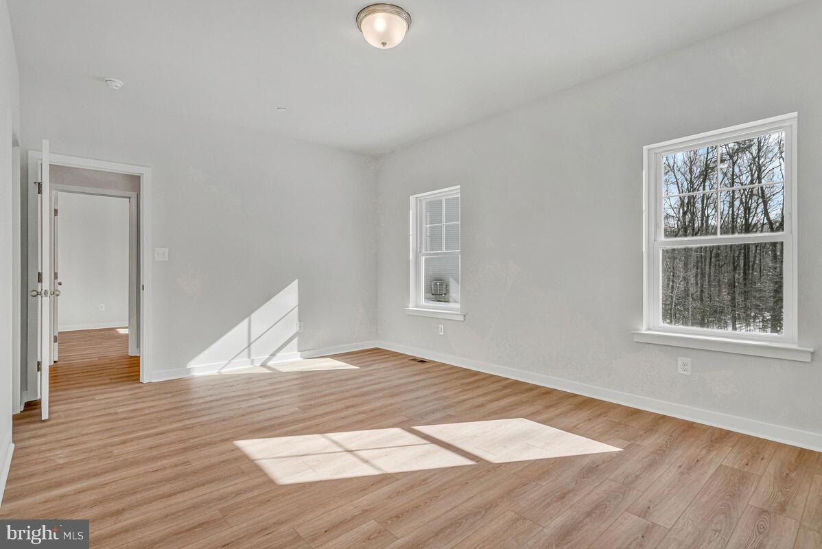 QUEEN ANNE COLONY - Residential