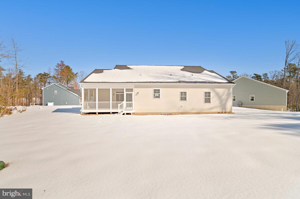 QUEEN ANNE COLONY - Residential