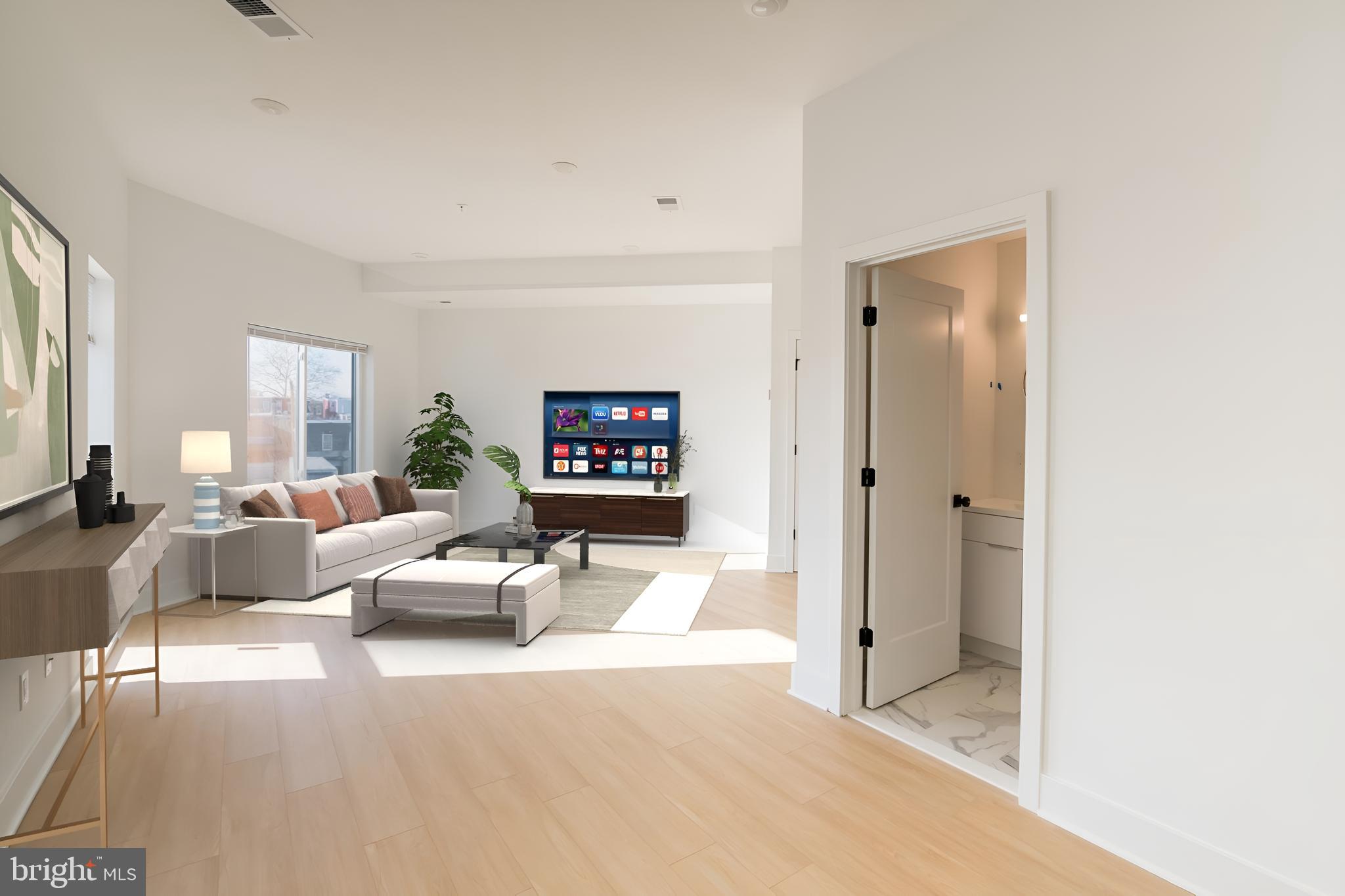 UNIVERSITY CITY - Residential Lease