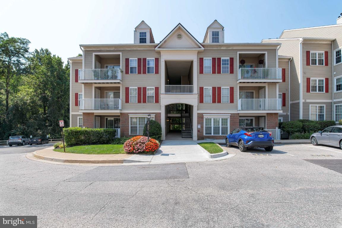 FALLS GABLE - Residential