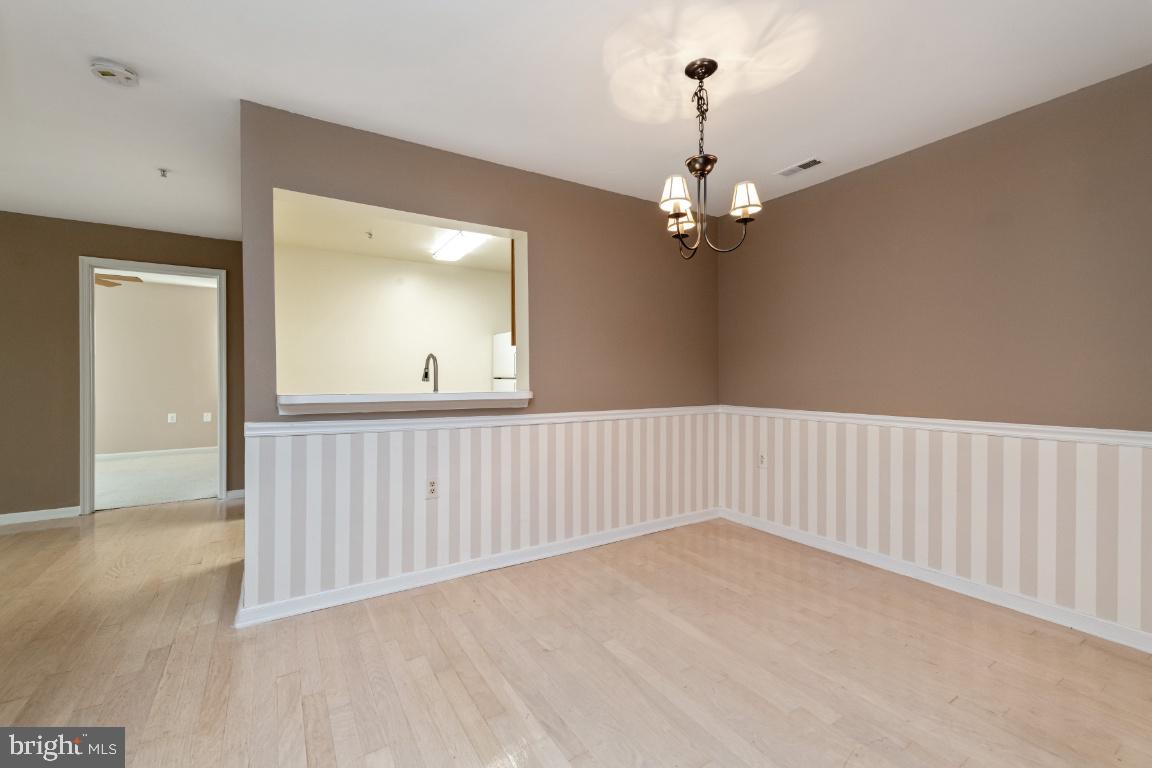 FALLS GABLE - Residential