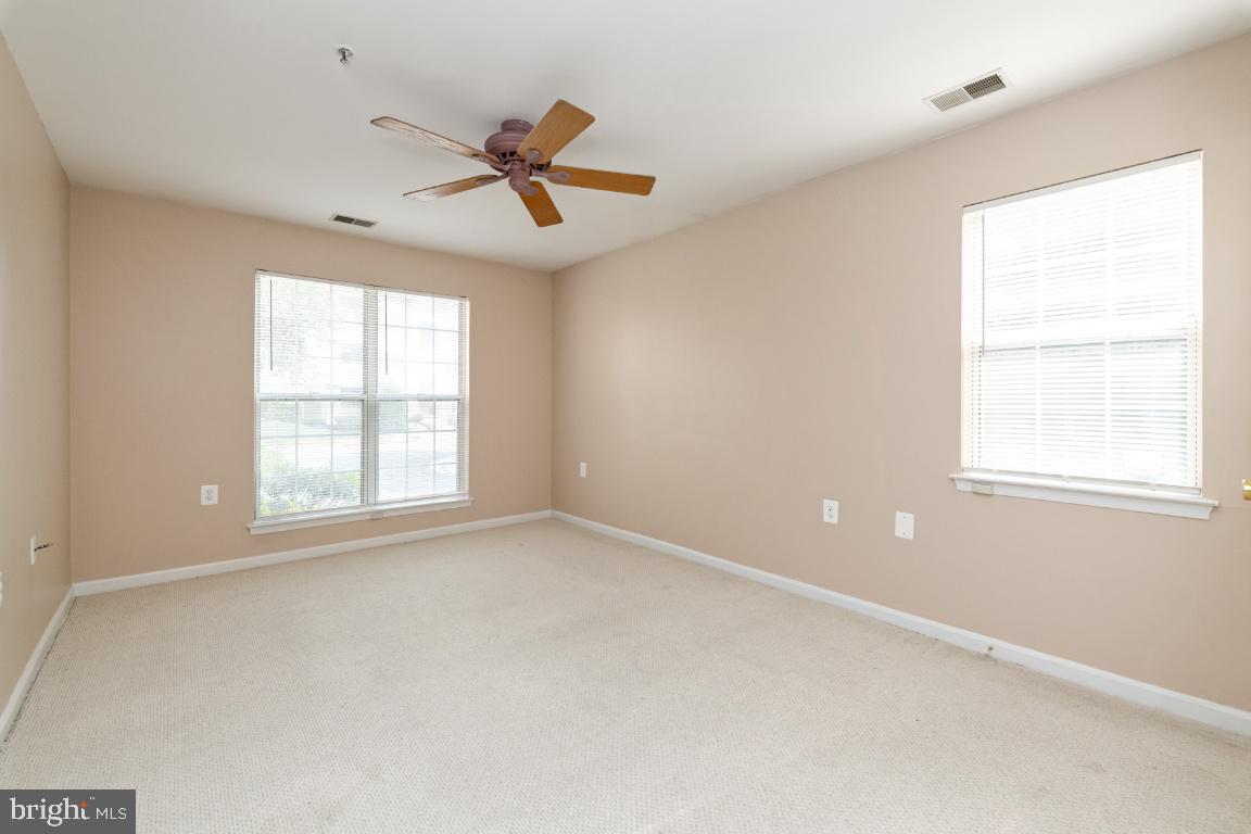 FALLS GABLE - Residential