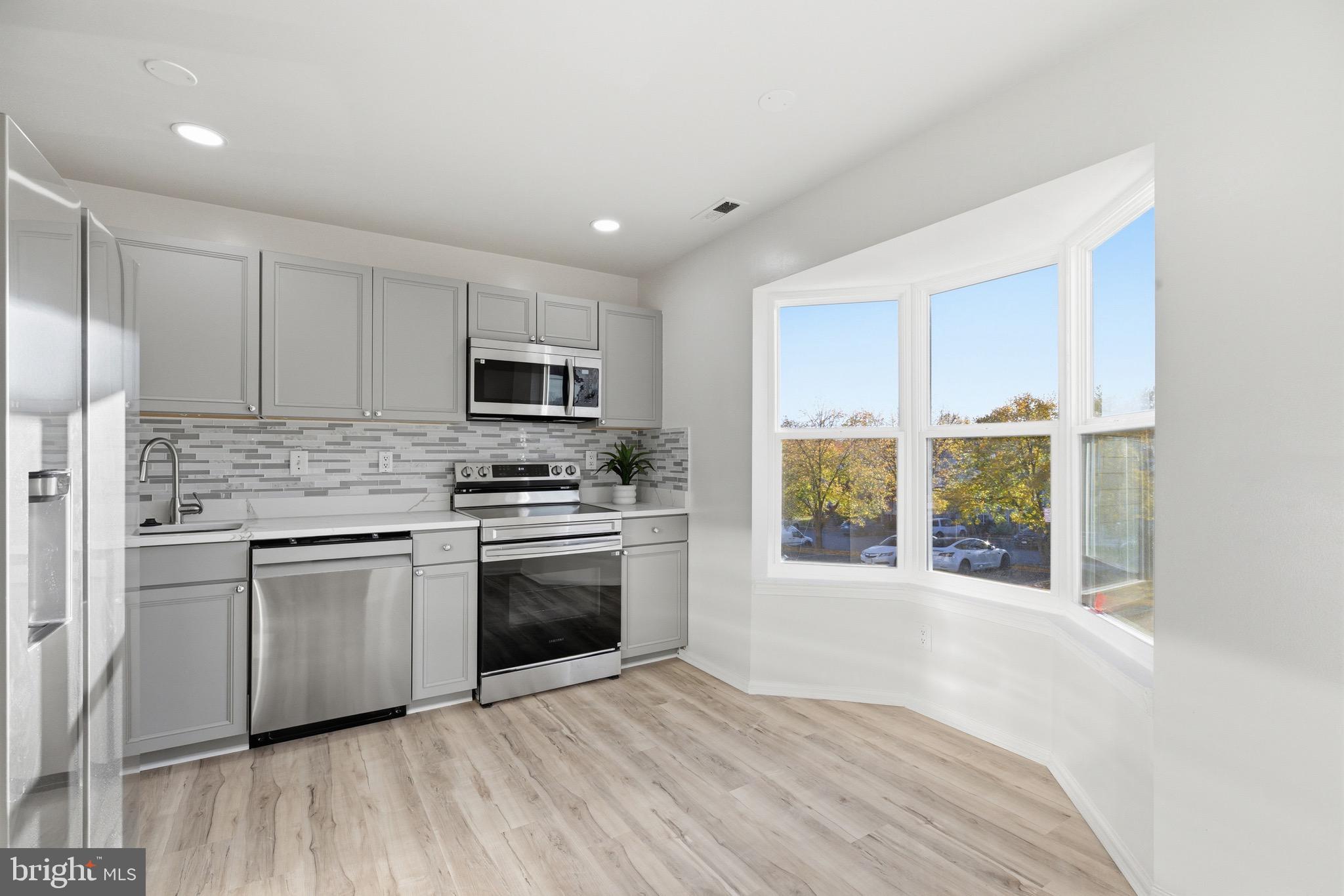 WINDING BROOK - Residential