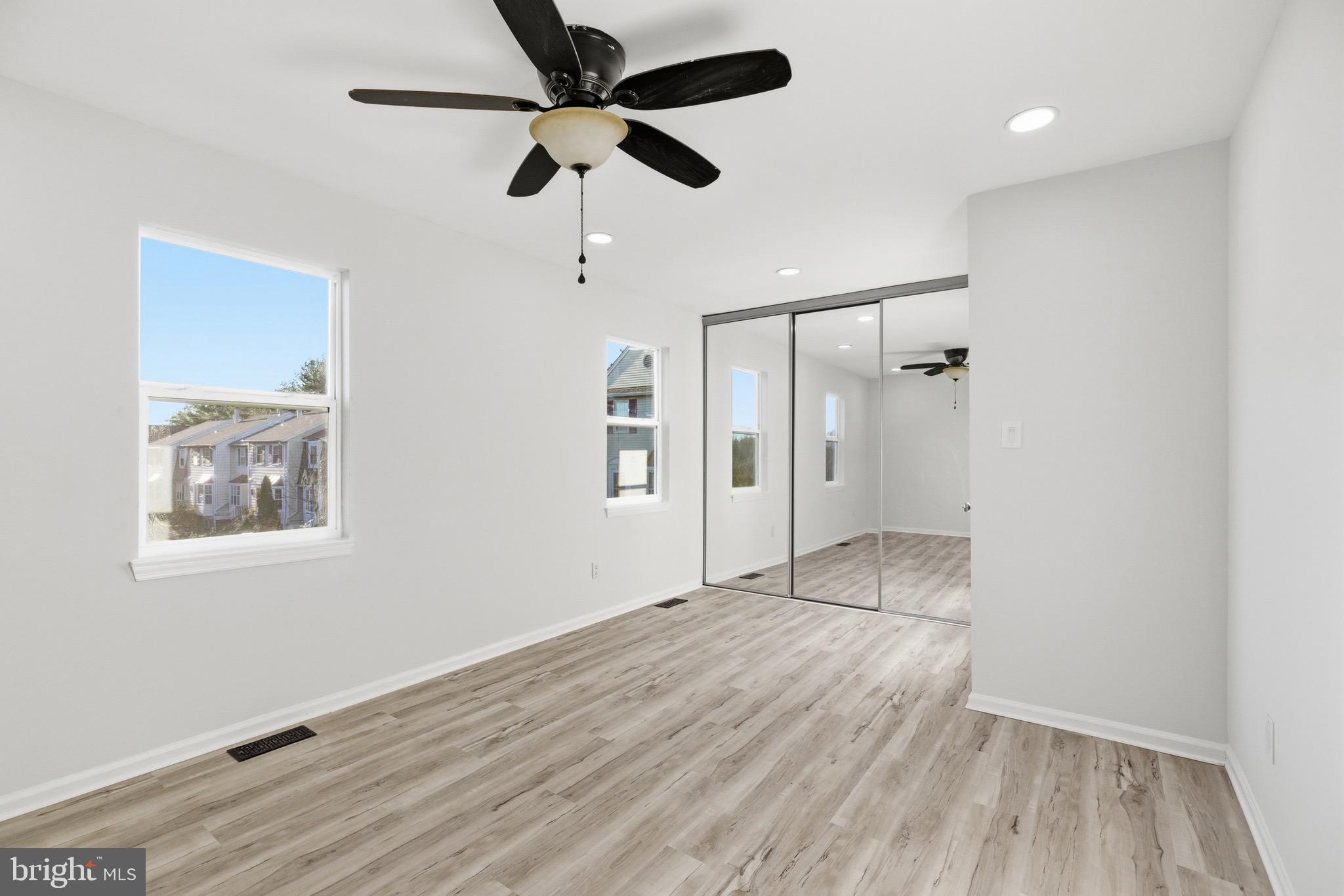 WINDING BROOK - Residential