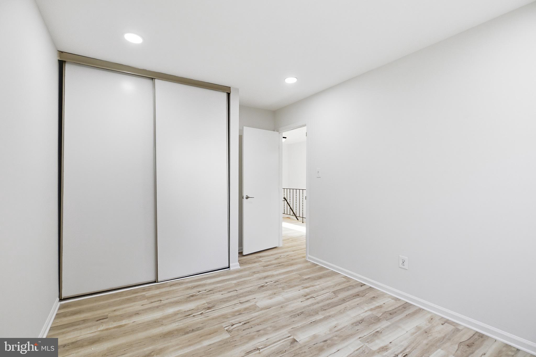 WINDING BROOK - Residential