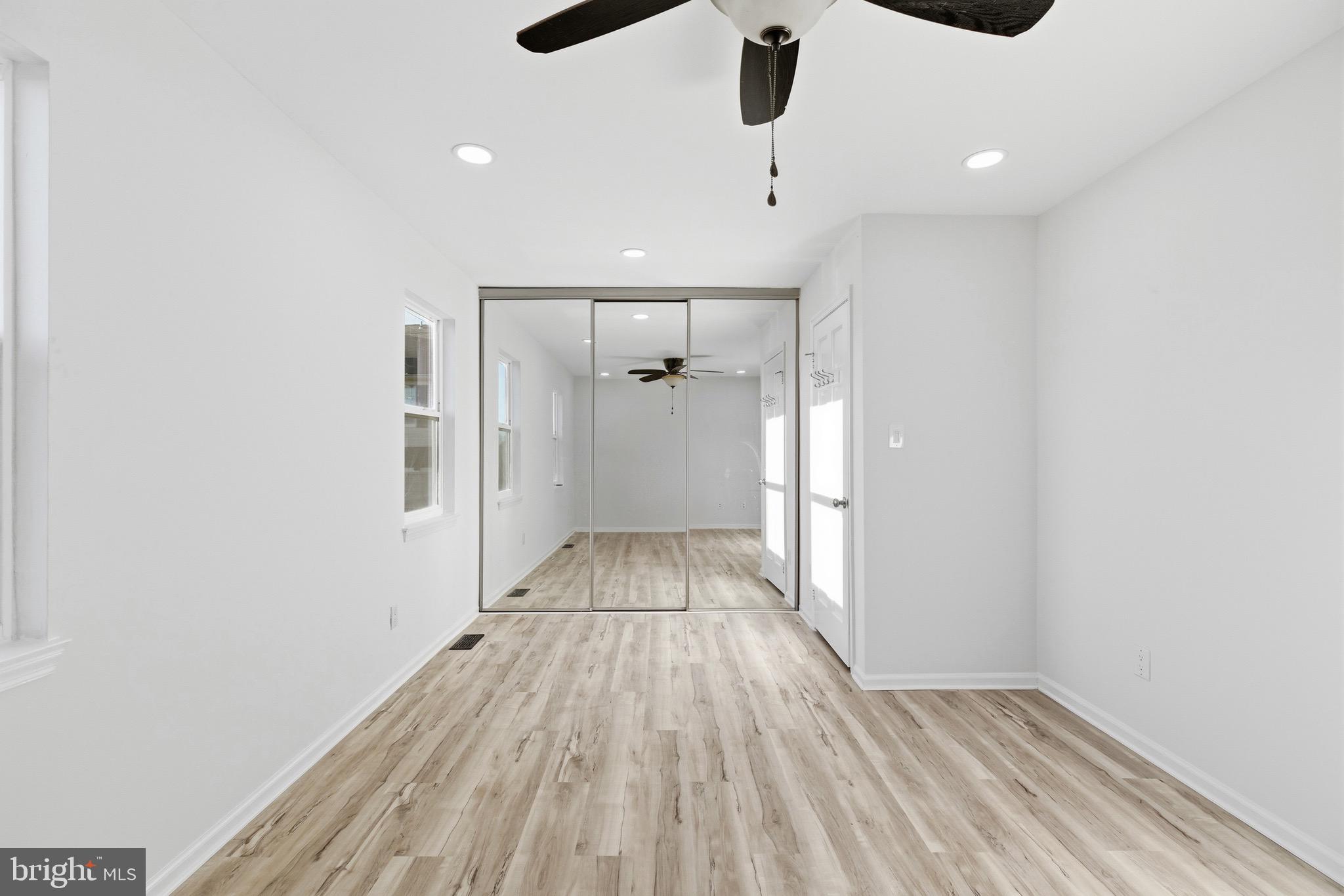 WINDING BROOK - Residential