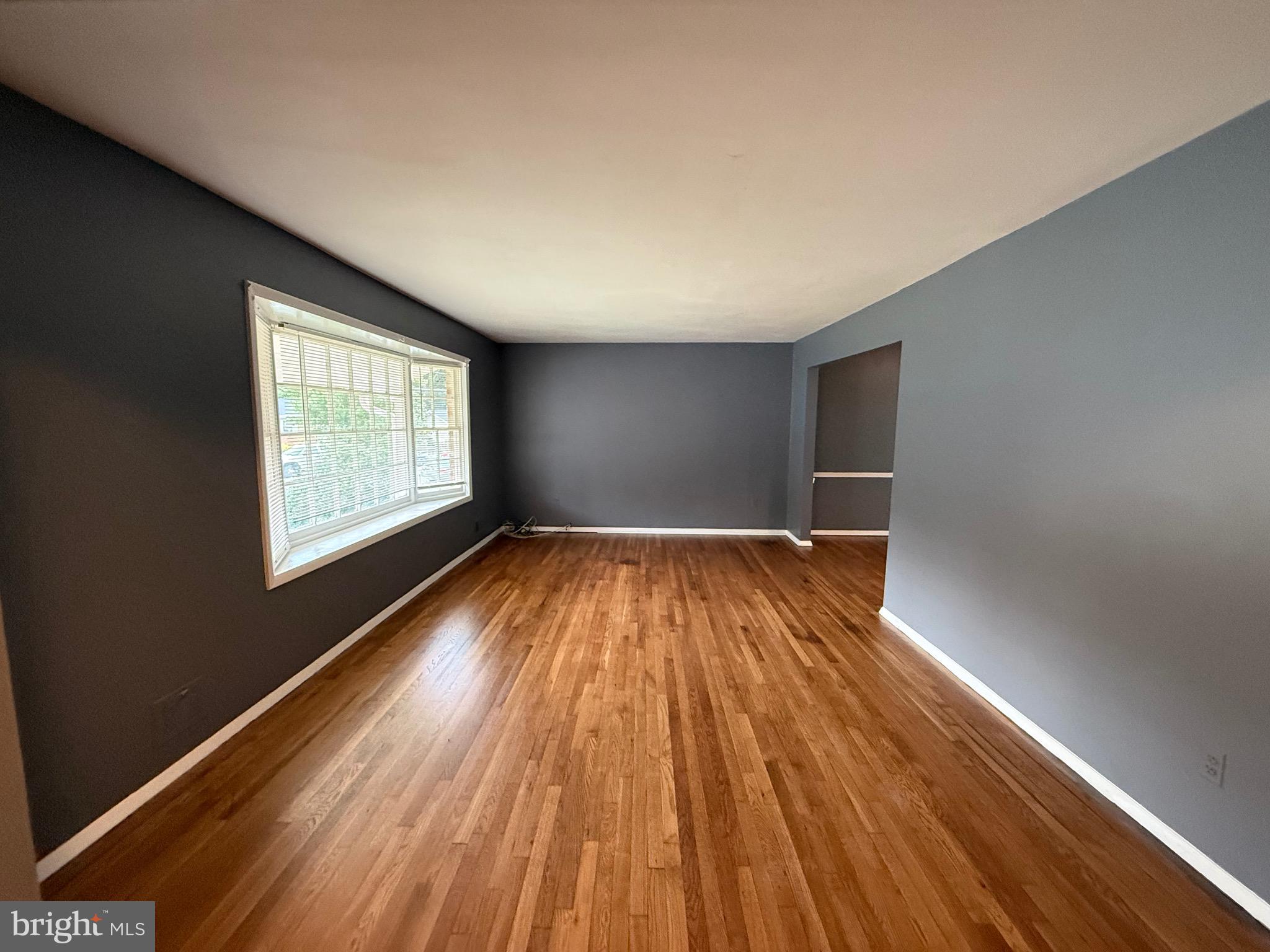 SCHROM HILLS - Residential Lease