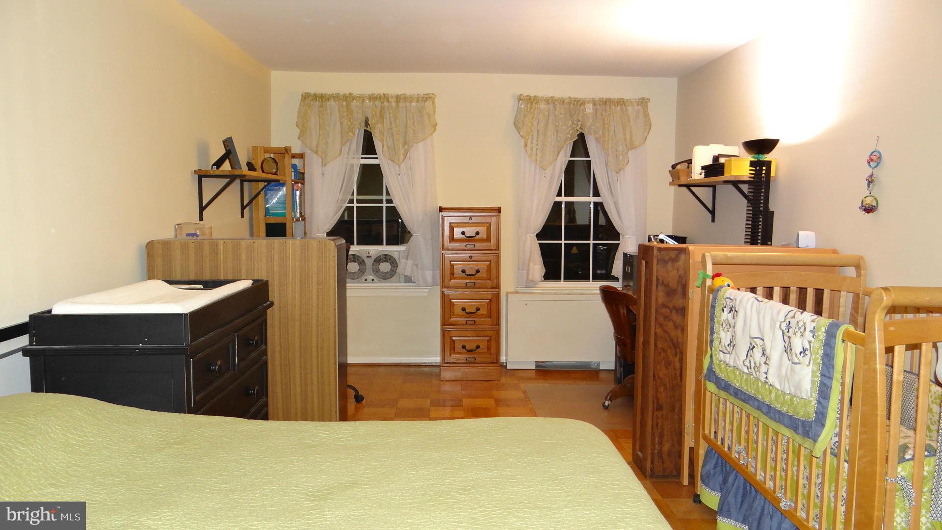 HAMLET HOUSE - Residential Lease