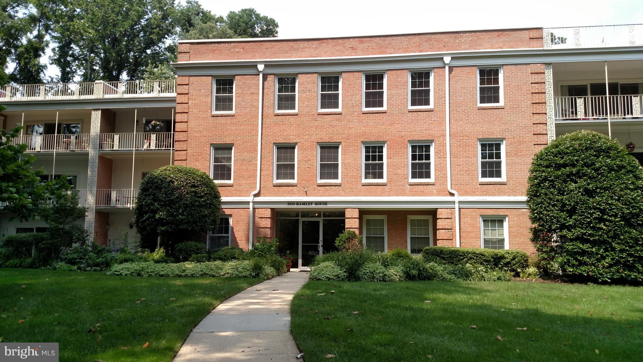 HAMLET HOUSE - Residential Lease