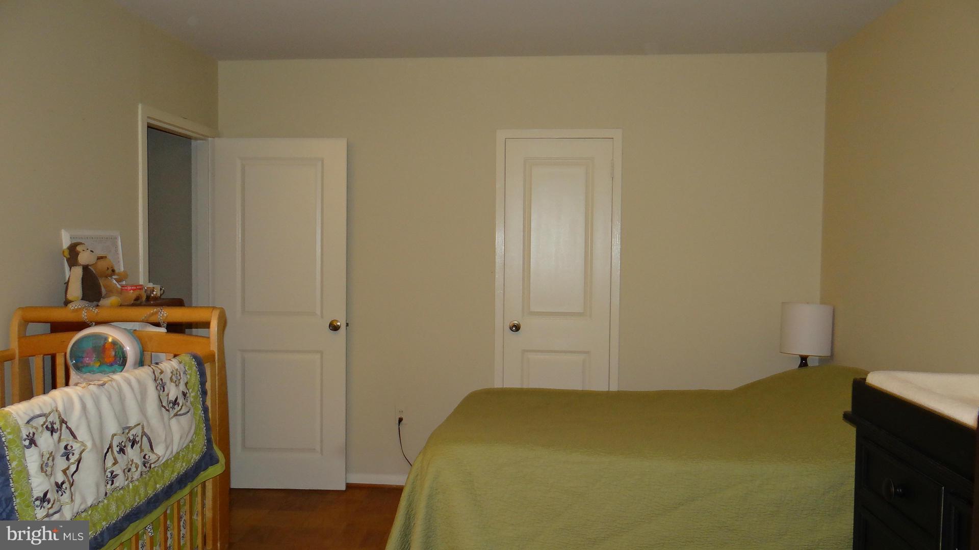 HAMLET HOUSE - Residential Lease