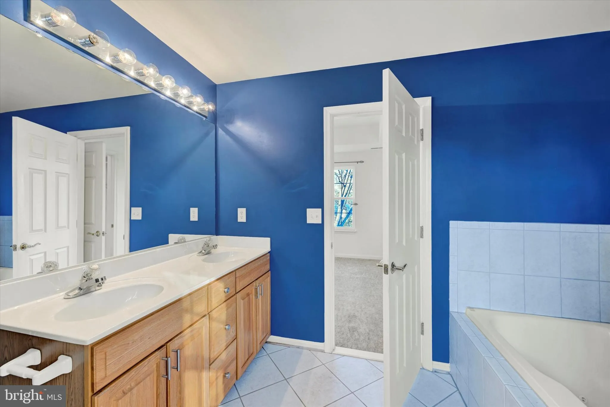 Pasadena, Maryland 21122, United States, 3 Bedrooms Bedrooms, ,3 BathroomsBathrooms,Residential,Pending,32045