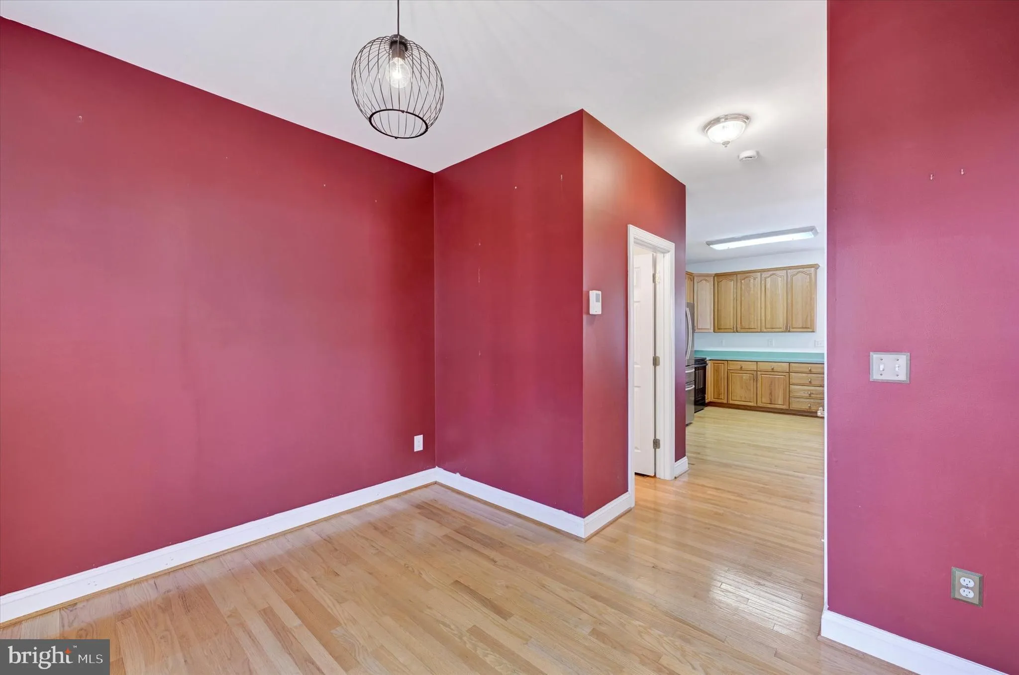 Pasadena, Maryland 21122, United States, 3 Bedrooms Bedrooms, ,3 BathroomsBathrooms,Residential,Pending,32045