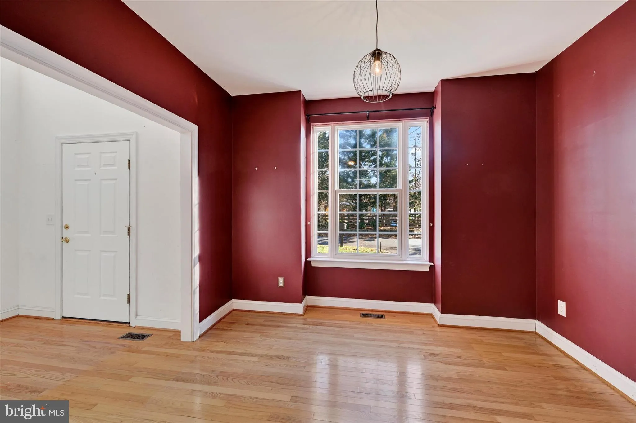 Pasadena, Maryland 21122, United States, 3 Bedrooms Bedrooms, ,3 BathroomsBathrooms,Residential,Pending,32045