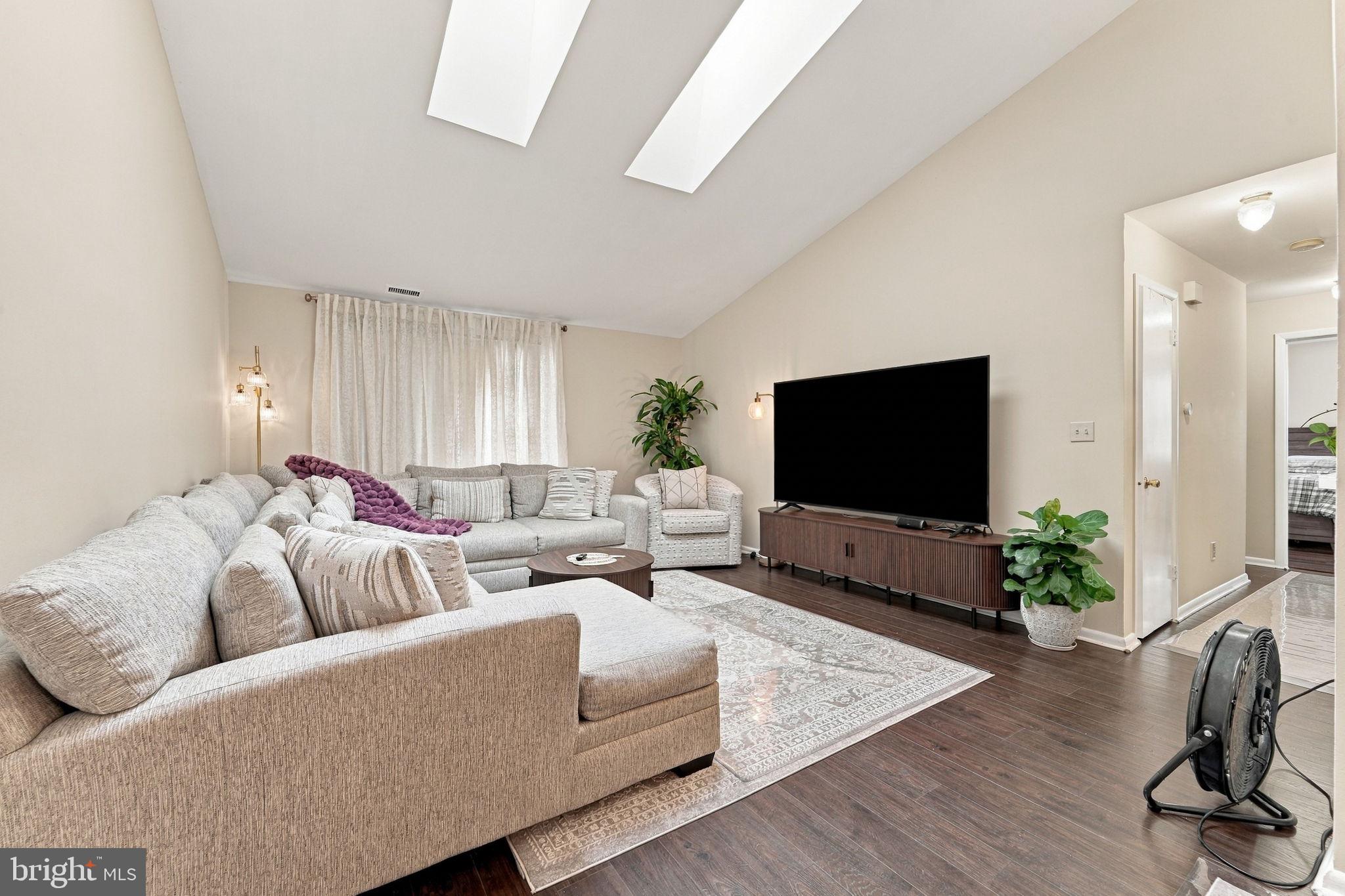 2 OYSTER BAY ROAD J