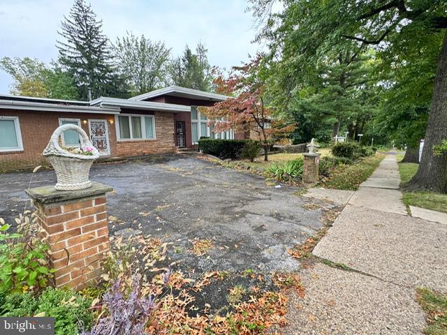 GREEN HILL - Residential