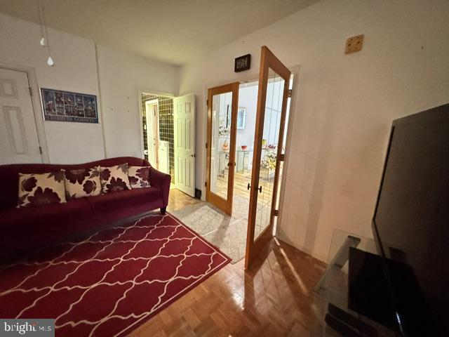 GREEN HILL - Residential