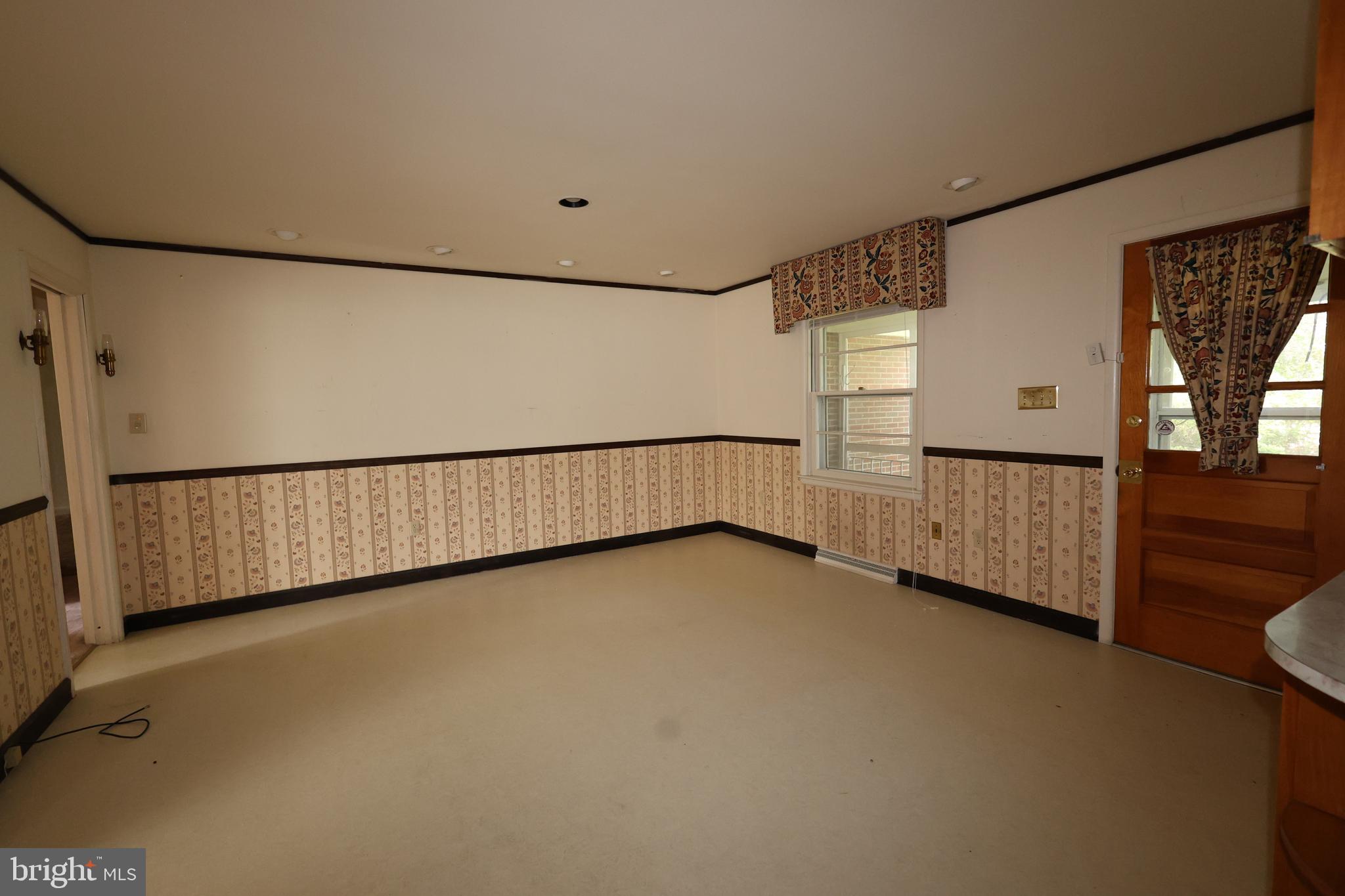 12919 THE TERRACE