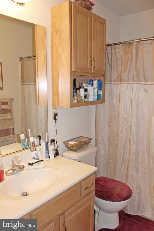 SUTHERLAND AT WOODS EDGE - Residential