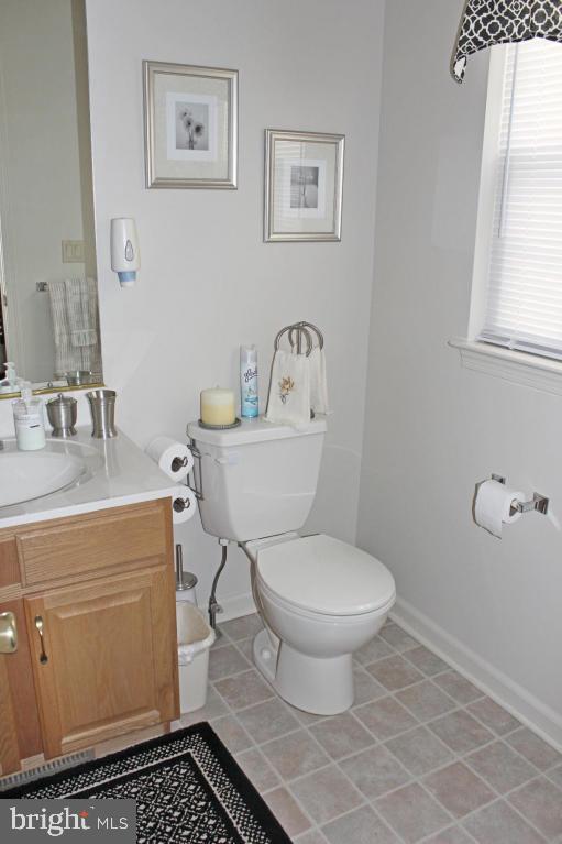 SUTHERLAND AT WOODS EDGE - Residential