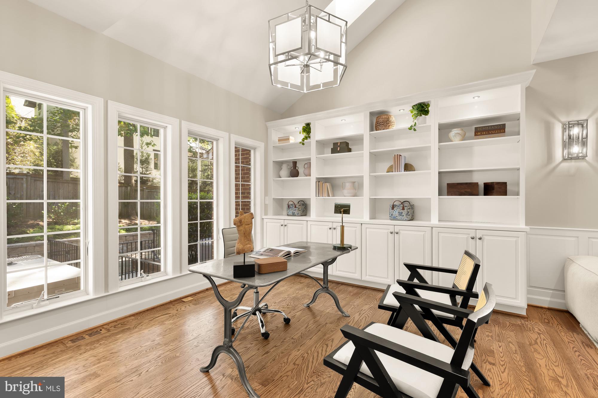 CHEVY CHASE - Residential