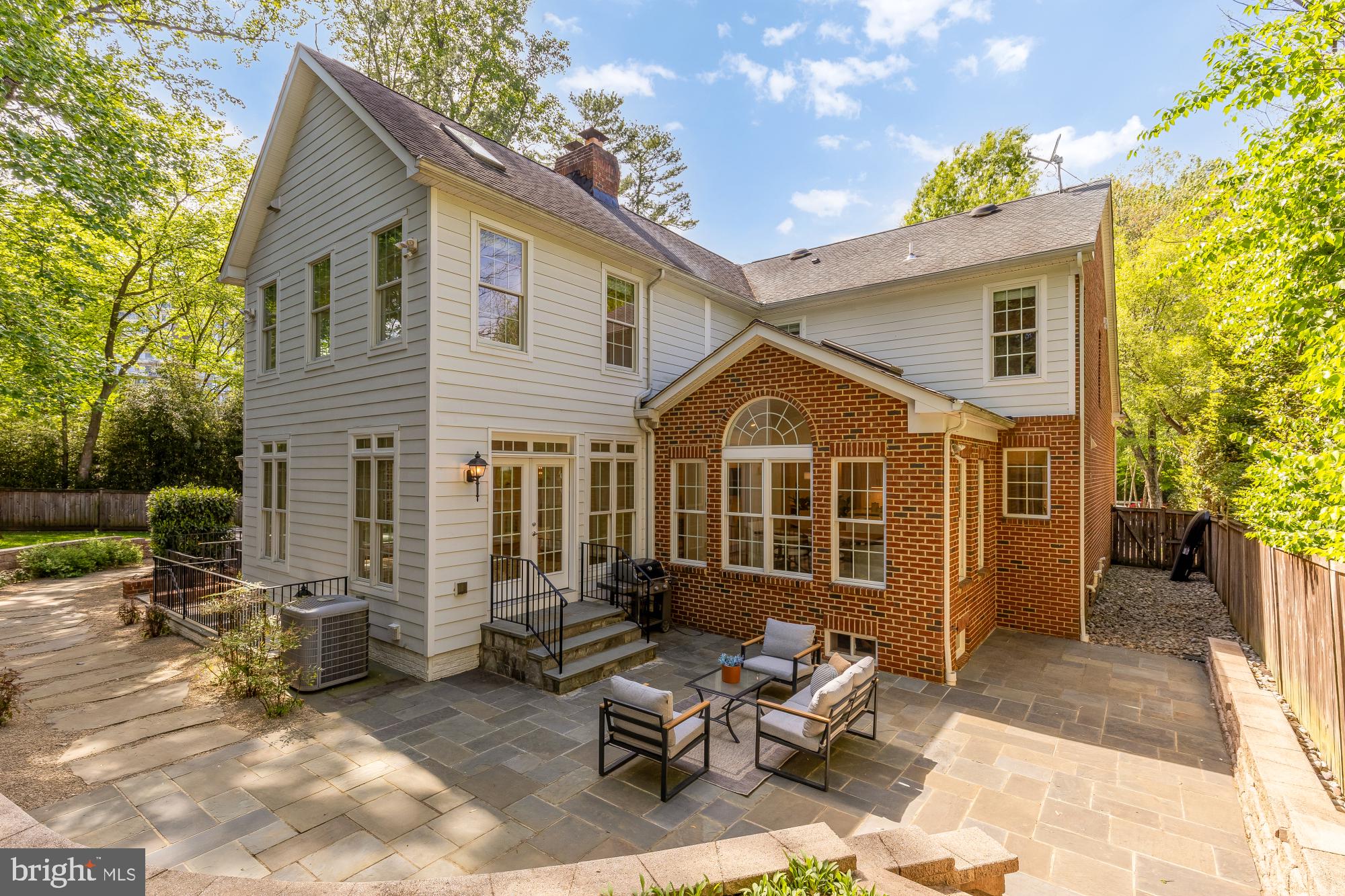 CHEVY CHASE - Residential