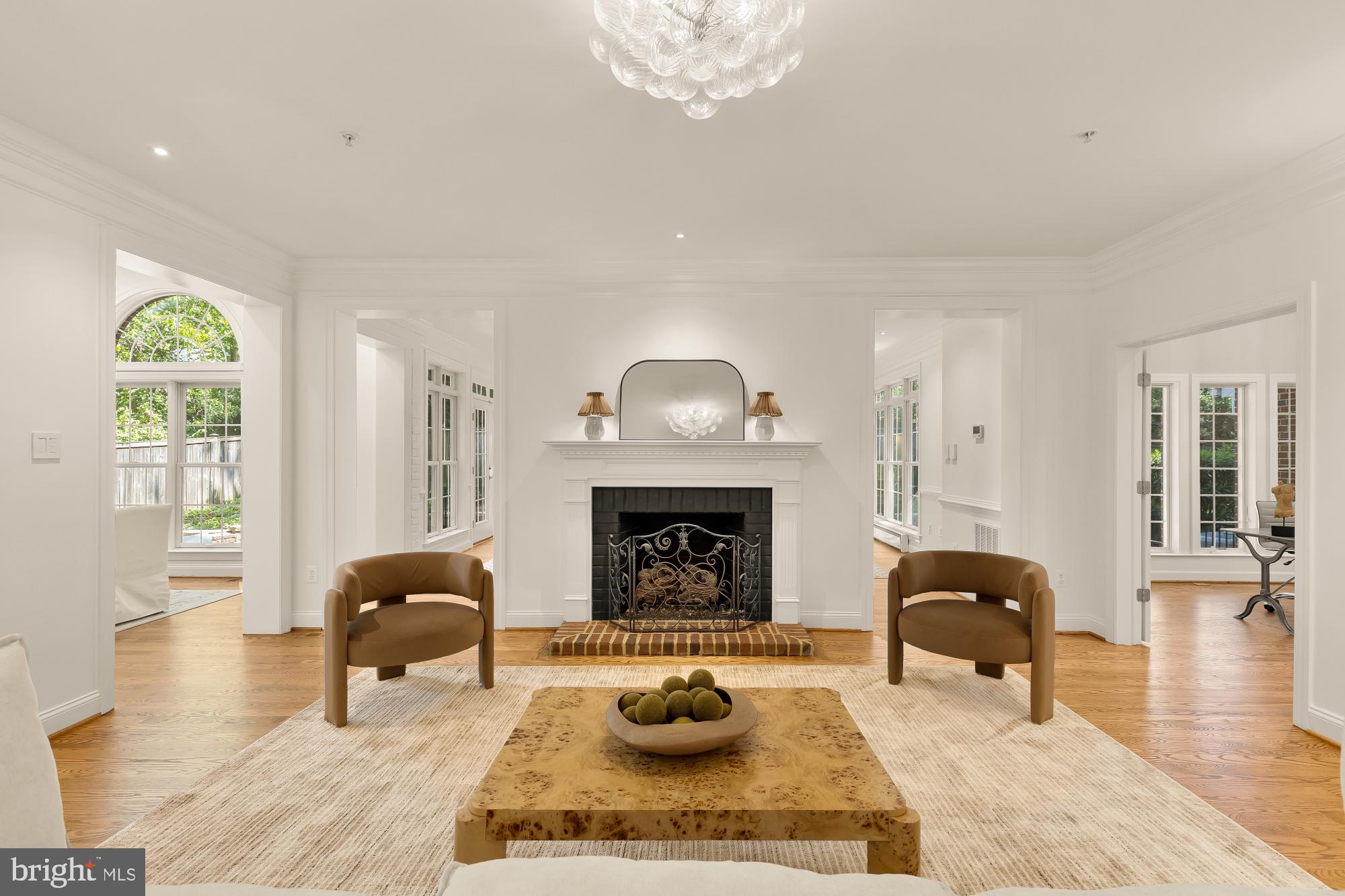 CHEVY CHASE - Residential