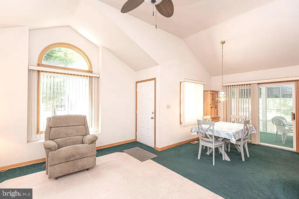 Ocean Pines, Maryland 21811, United States, 3 Bedrooms Bedrooms, ,2 BathroomsBathrooms,Residential,Contingent,132905