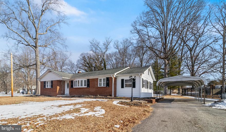 Investor opportunity priced below recent appraised value! This 3-bedroom, 1-full bath rambler offers strong potential and is ready for your finishing touches. The home features a spacious layout and an unfinished basement - providing excellent value-add opportunity for expansion, customization, or increased future returns. Situated on a rare, flat, and expansive lot, the property offers exceptional outdoor space with endless possibilities for future improvements, additions, or redevelopment, an uncommon find in this area and a true highlight for investors seeking long-term value.  Ideally located in the heart of Waldorf, just minutes from shopping, dining, and entertainment, this property offers both convenience and strong investment appeal. Perfect for investors, renovators, or buyers looking to build equity. Don’t miss this opportunity, schedule your showing today!

** Property is part of an Estate Sale and is AS IS.
** Living room carpet was just recently replaced