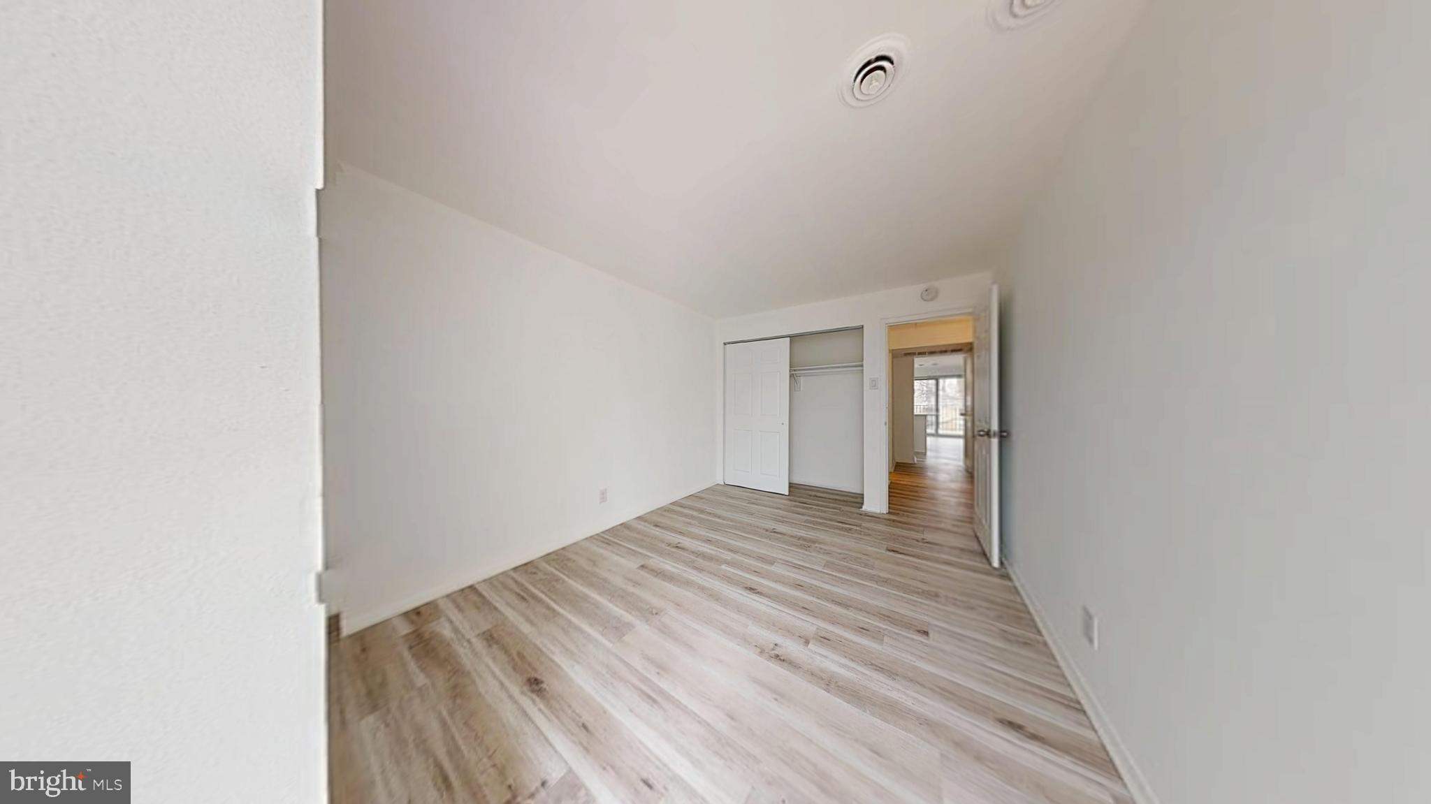 HUNTINGTON CLUB - Residential