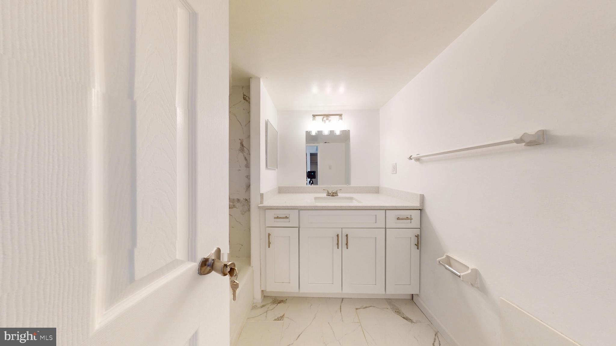 HUNTINGTON CLUB - Residential