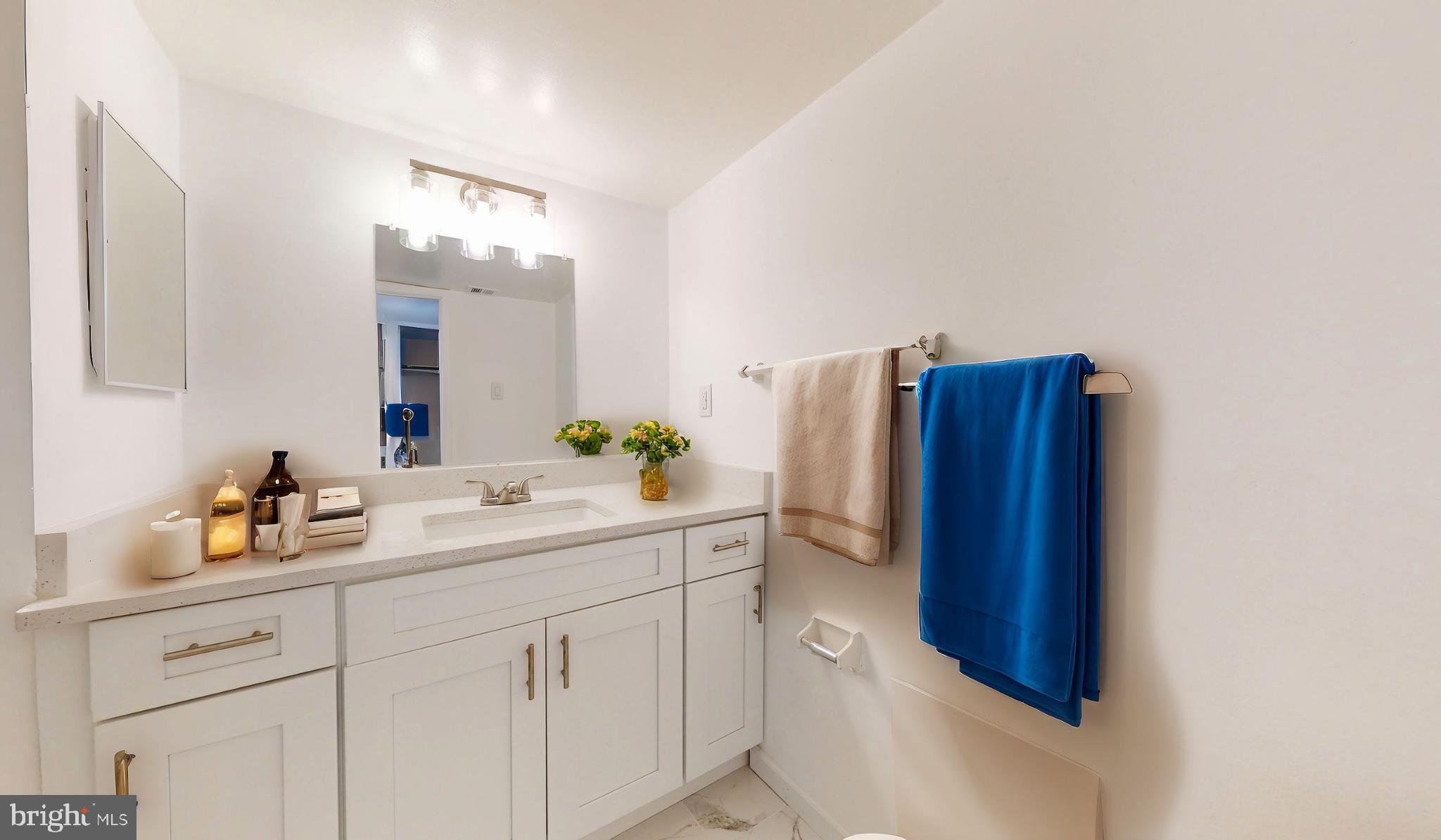 HUNTINGTON CLUB - Residential