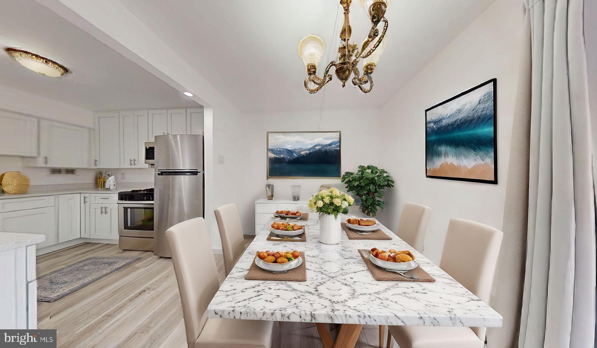 HUNTINGTON CLUB - Residential