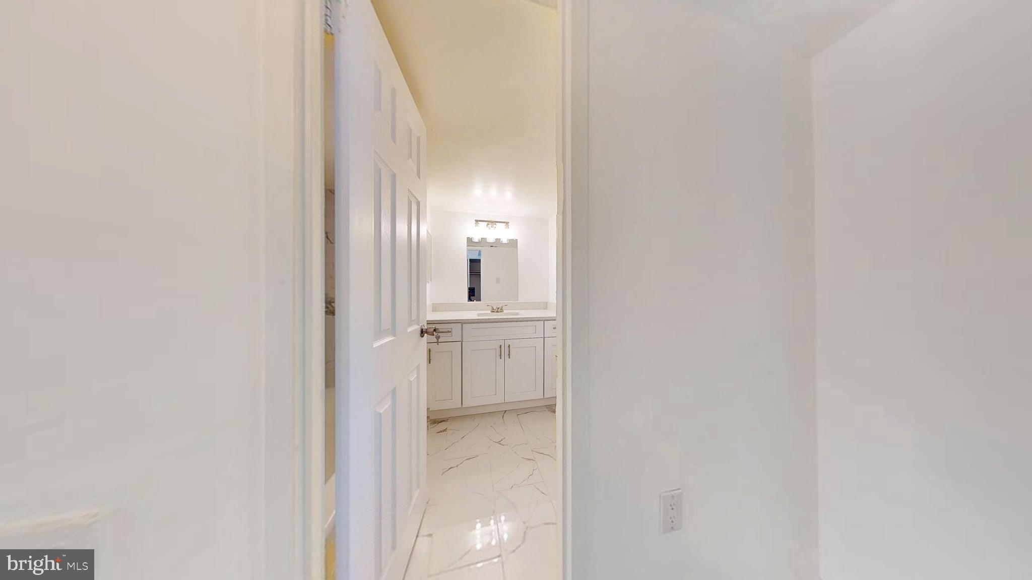 HUNTINGTON CLUB - Residential