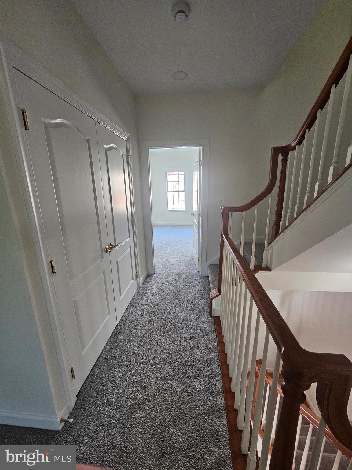 MCLEAN RIDGE - Residential