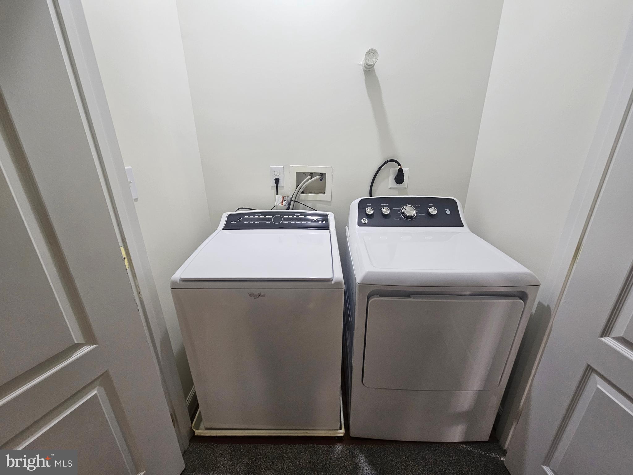 MCLEAN RIDGE - Residential