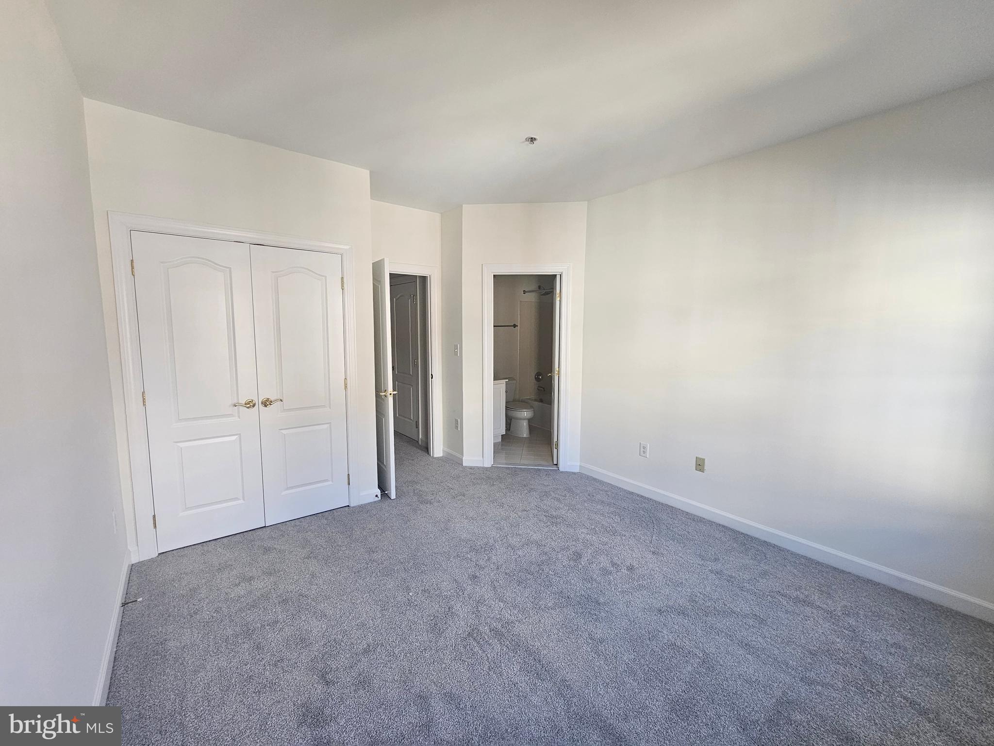 MCLEAN RIDGE - Residential