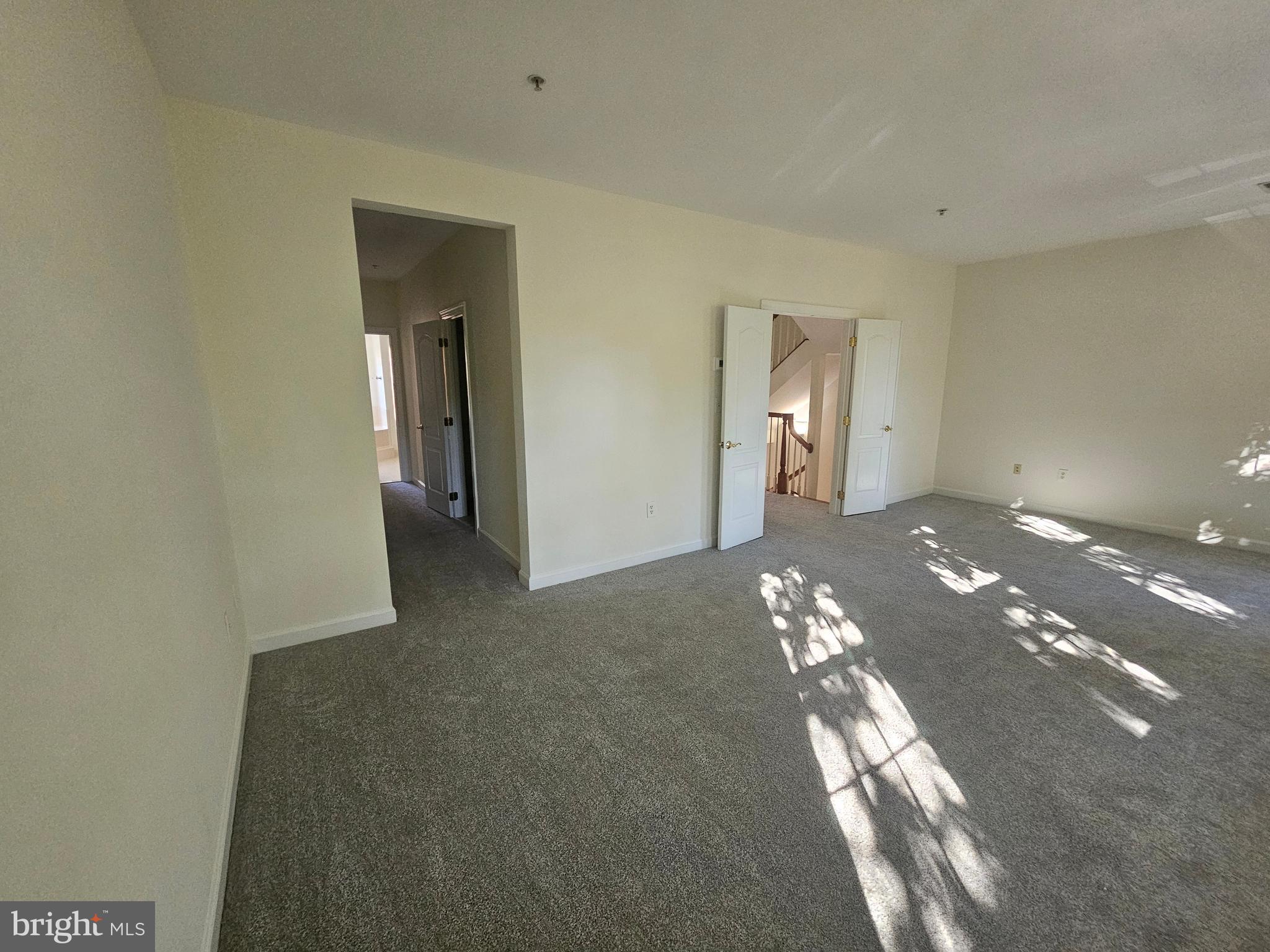 MCLEAN RIDGE - Residential