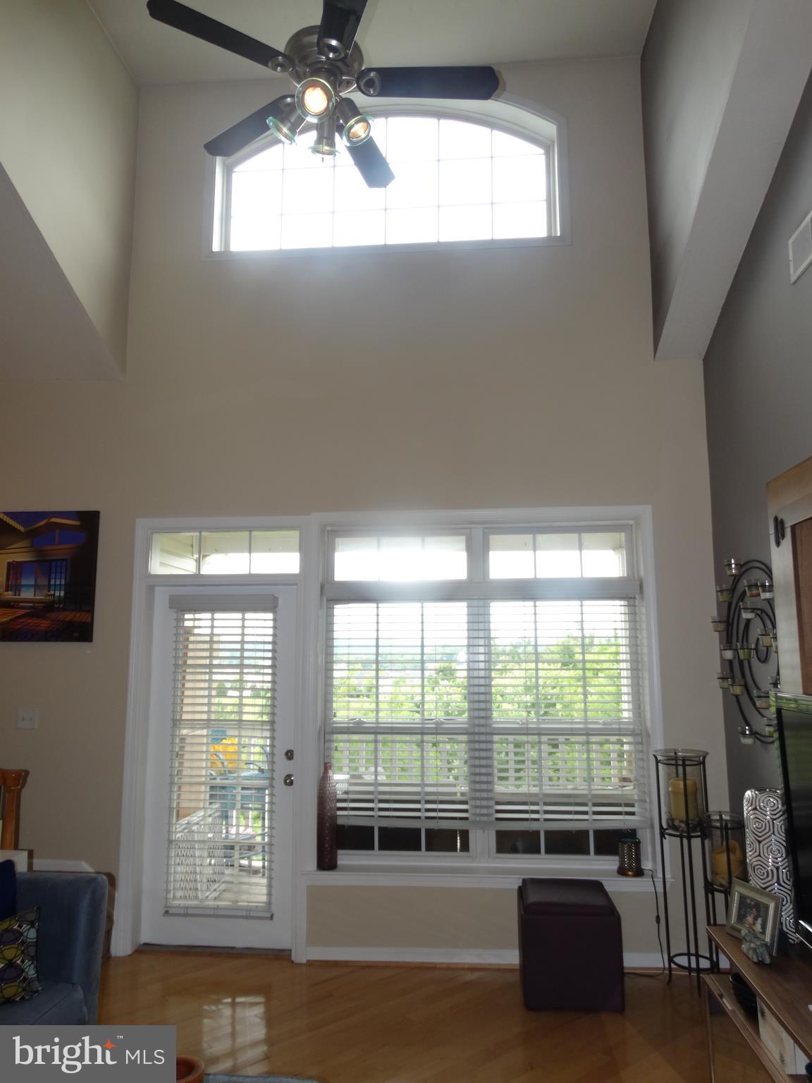 STRATFORD CLUB - Residential Lease