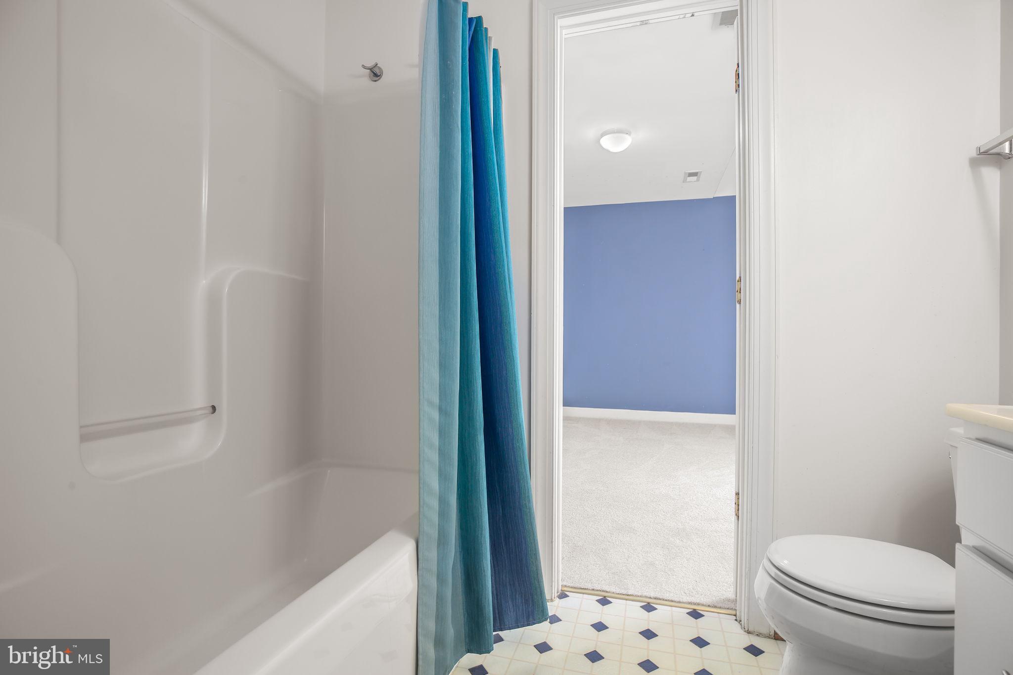 HILLS AT SNOWDEN - Residential