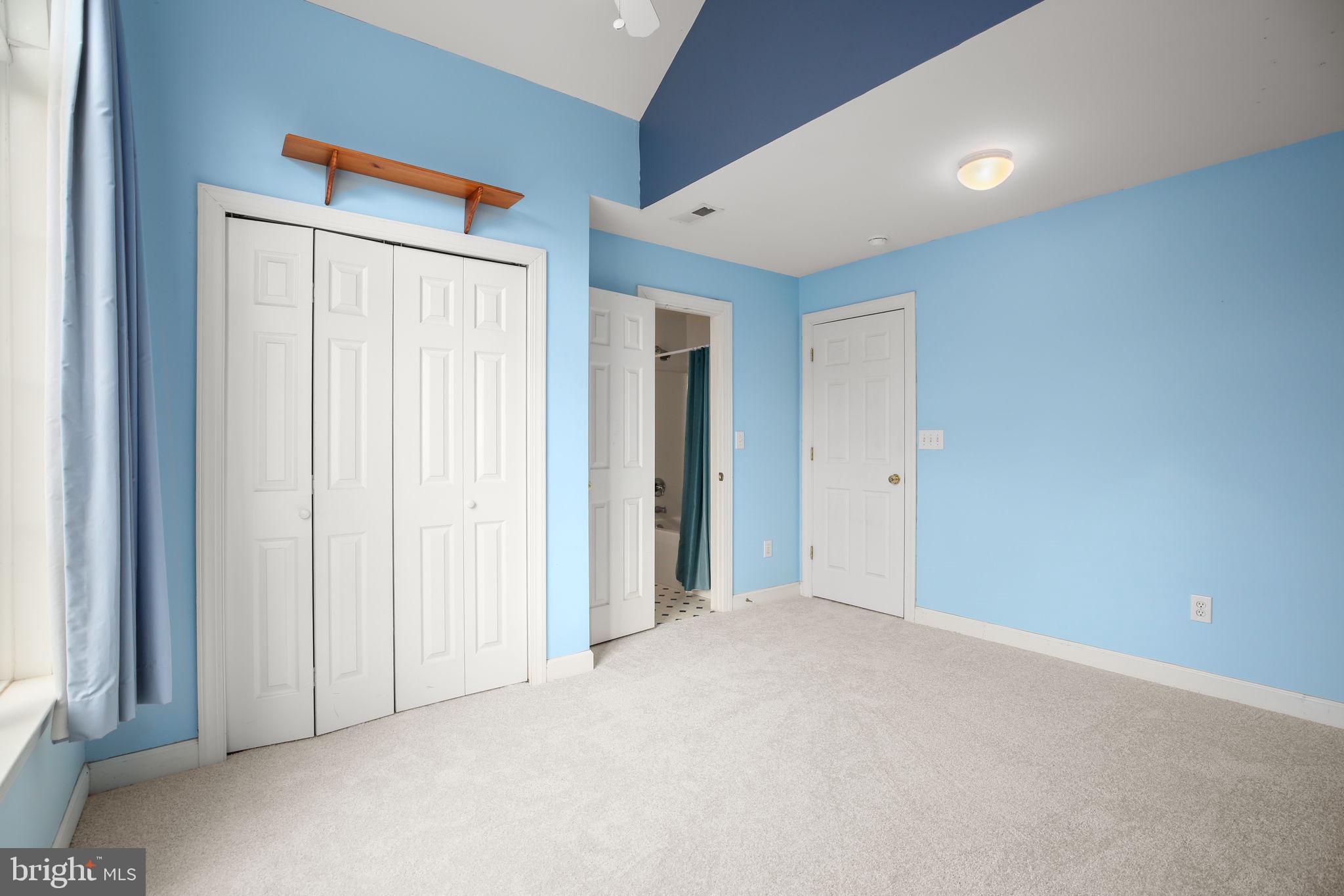 HILLS AT SNOWDEN - Residential