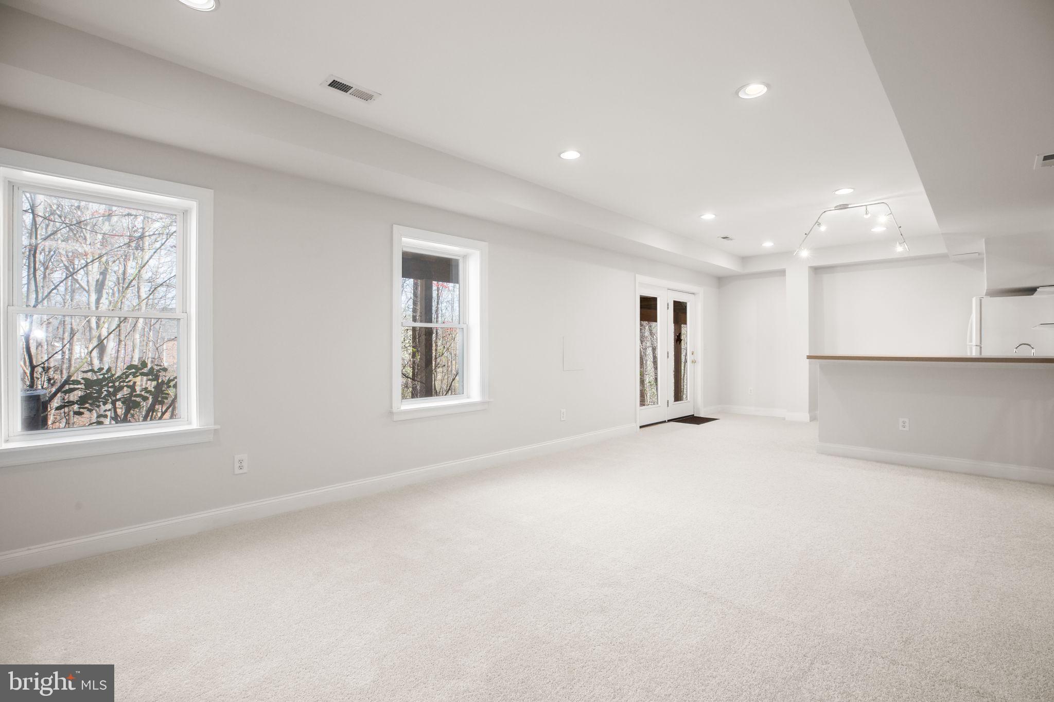 HILLS AT SNOWDEN - Residential