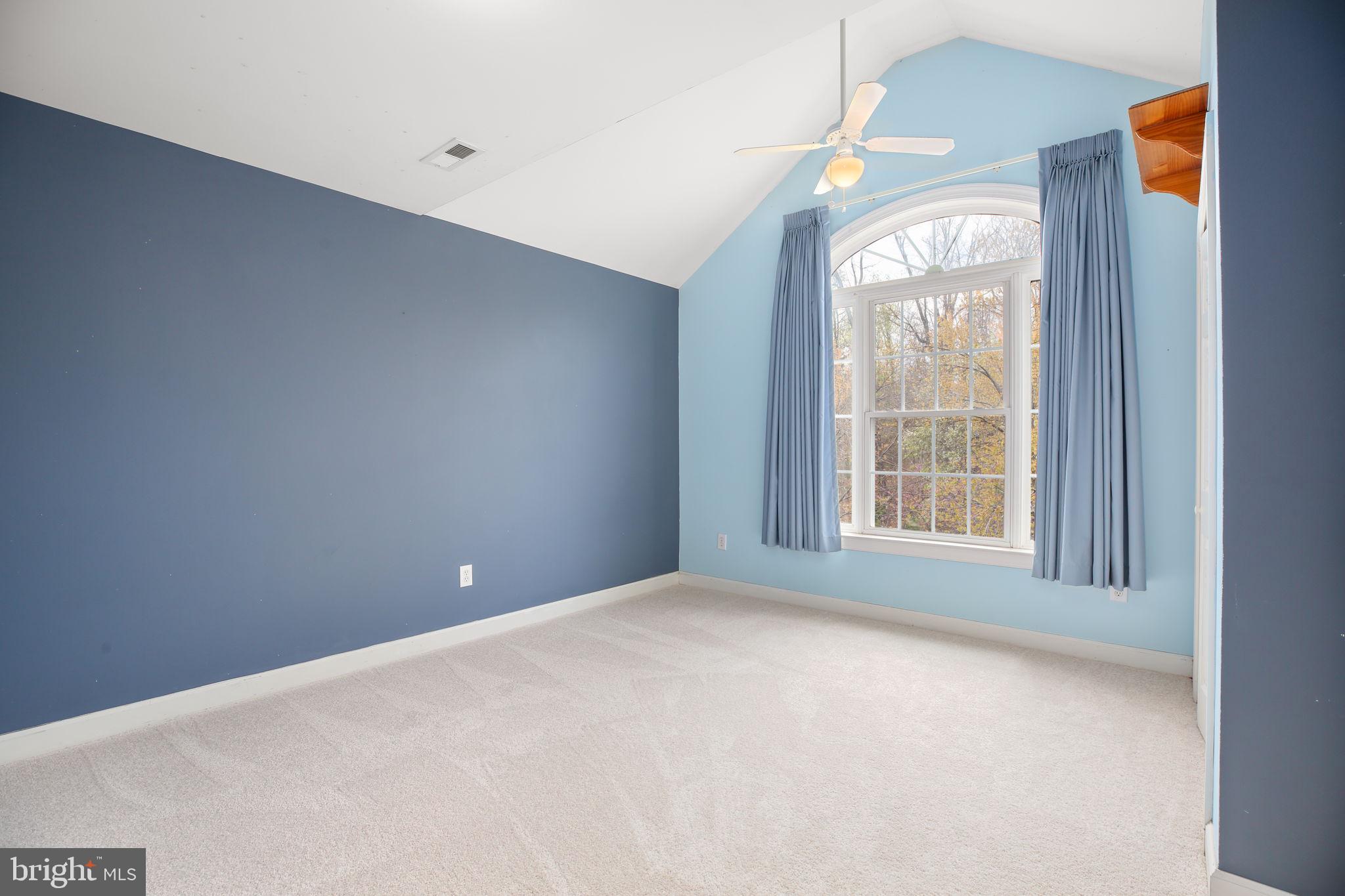 HILLS AT SNOWDEN - Residential