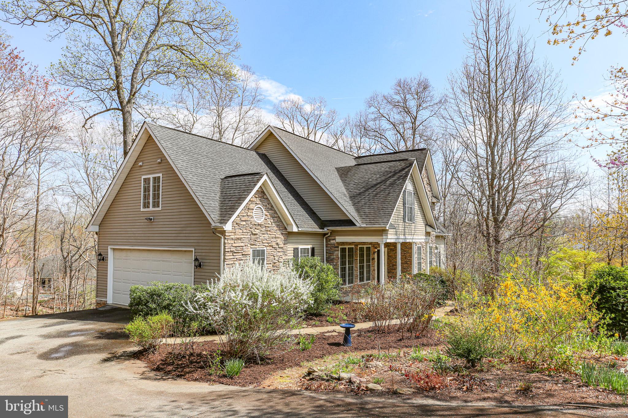 HILLS AT SNOWDEN - Residential