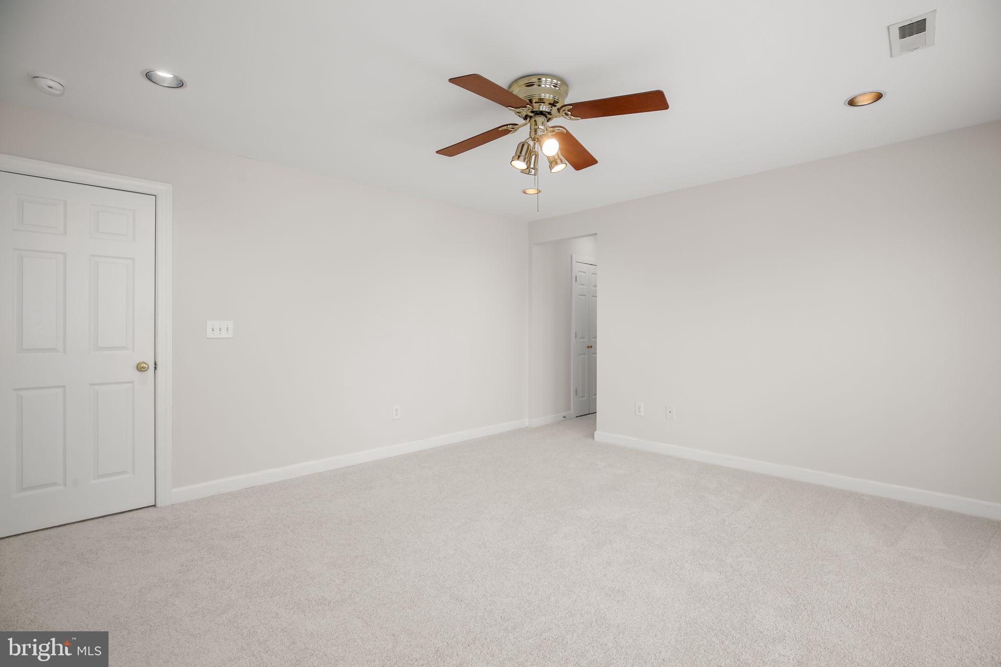 HILLS AT SNOWDEN - Residential