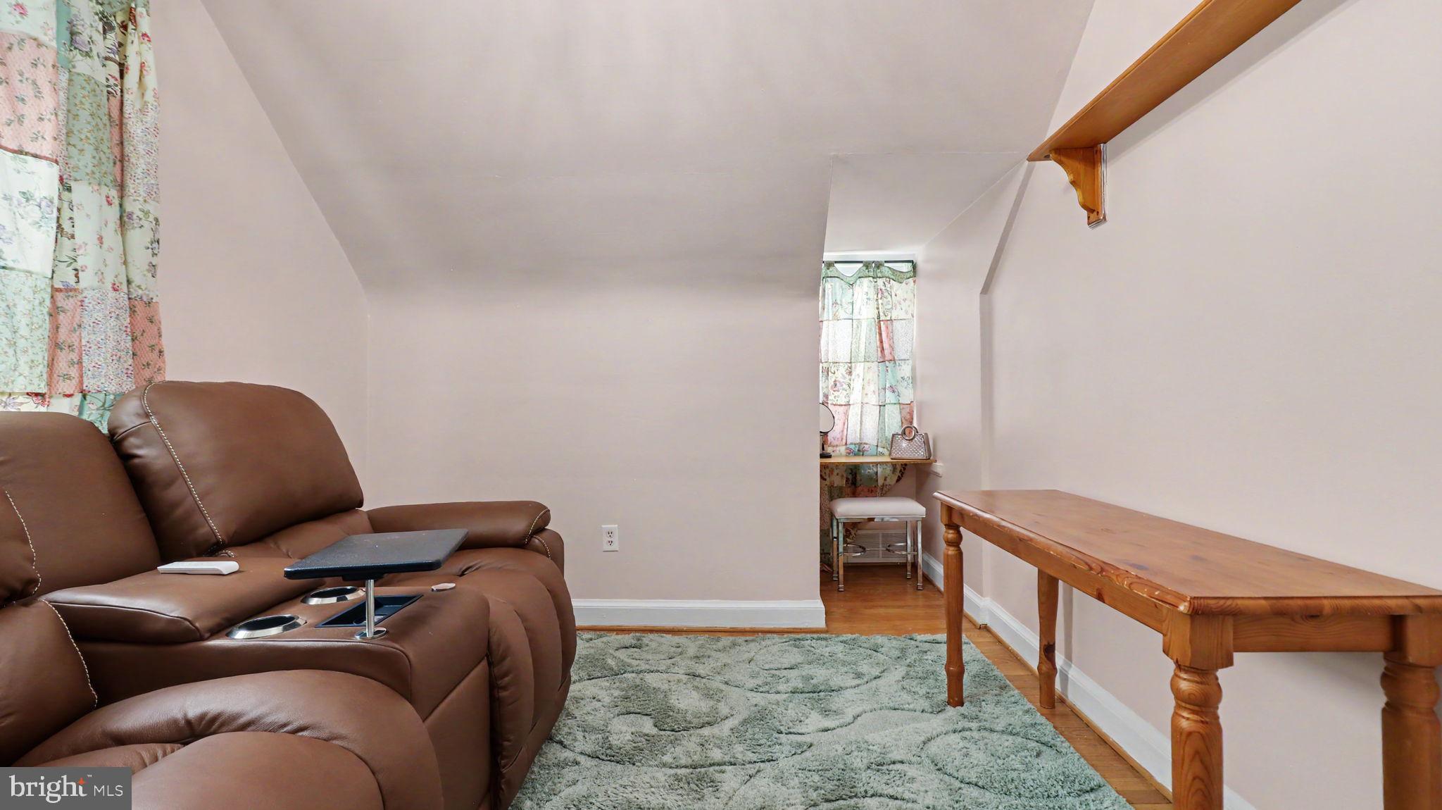 GREENWAY DOWNS - Residential