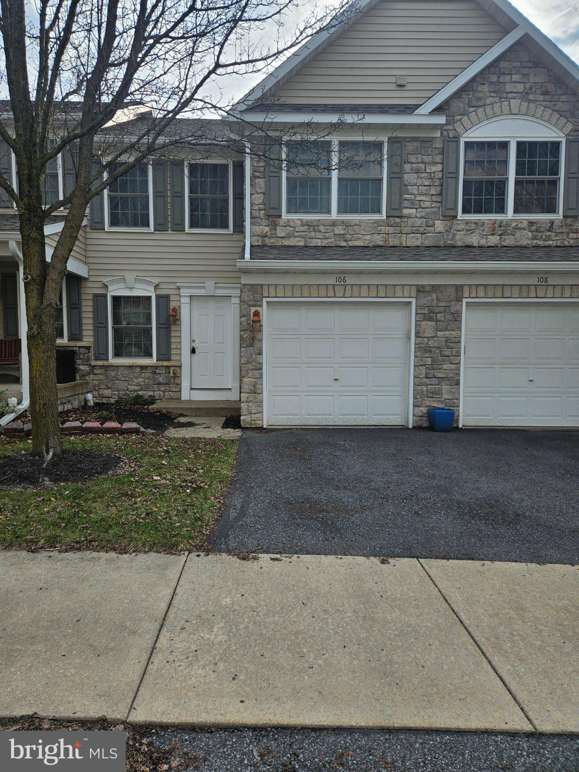 INDEPENDENCE PLACE - Residential