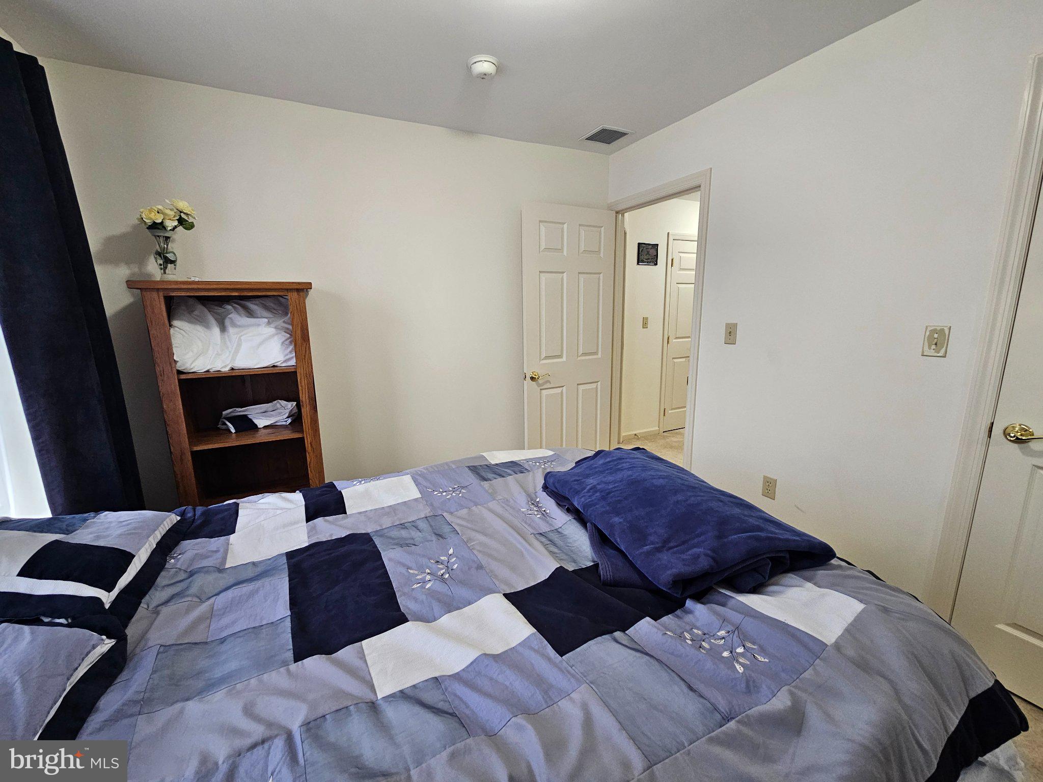 INDEPENDENCE PLACE - Residential