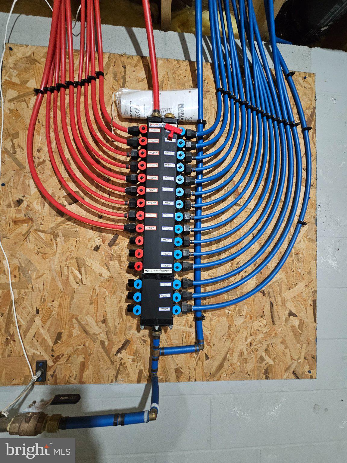 INDEPENDENCE PLACE - Residential